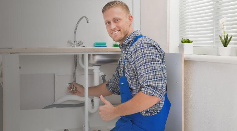 Nighttime Plumber in Broad Top, PA